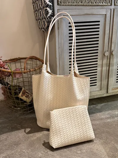 Women Casual Solid Color Woven Large Capacity Shoulder Bag with Magnetic Button
