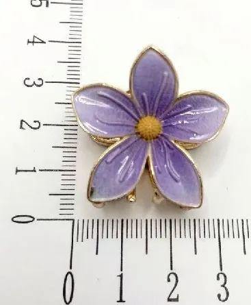 Women Fashion Metal Floral Claw Clip - Zinc Alloy Mixed Materials Hair Accessory