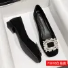 Black (White Diamond)