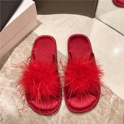 Women Fashion Casual Solid Color Feather Decoration Flat Slippers Plus Size