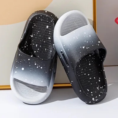 Kids Unisex Casual Cute Gradient Color Thick-Soled Flat Slippers Hand-Painted PVC