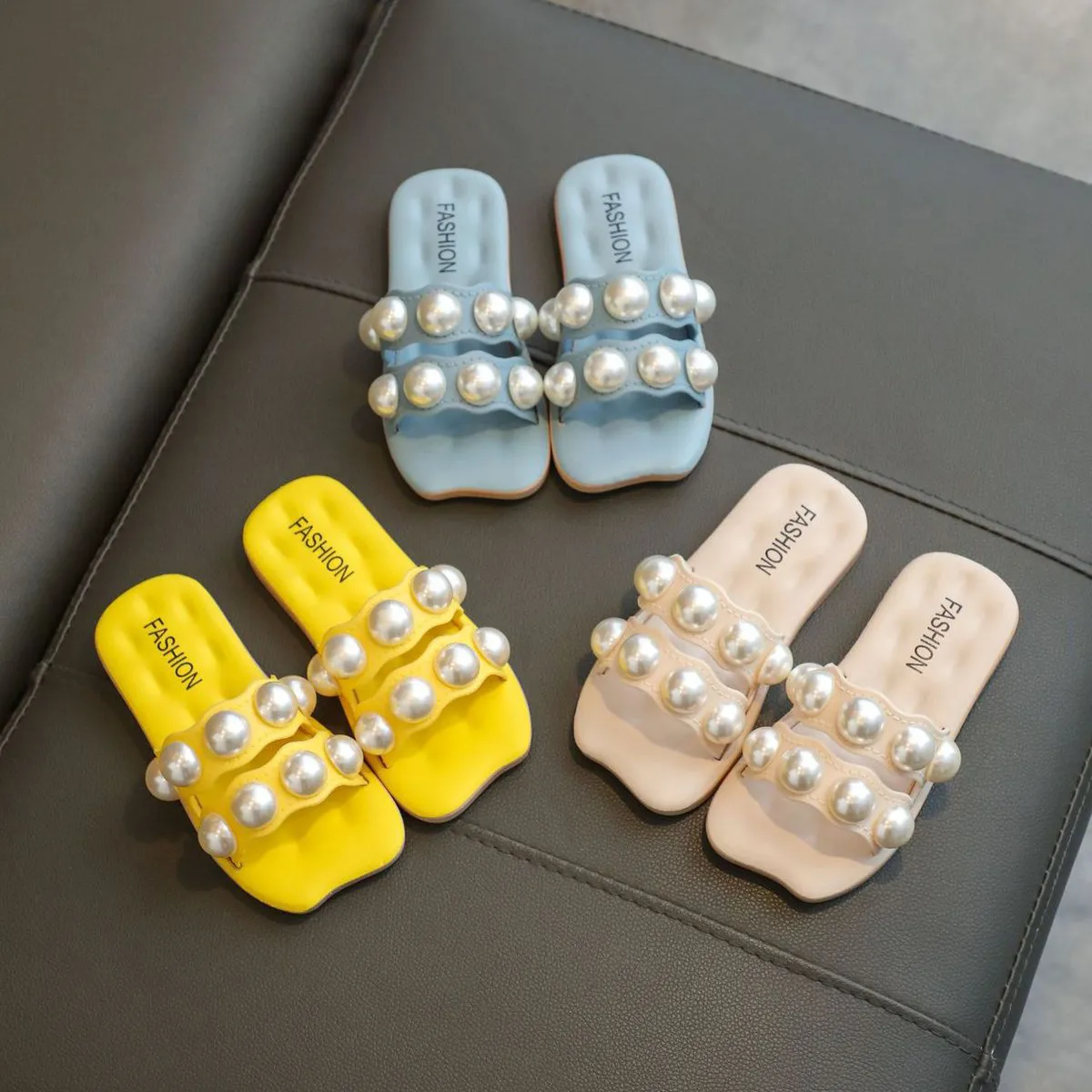 Kids Girls Fashion Casual Pearl Decoration Soft Bottom Flat Slippers