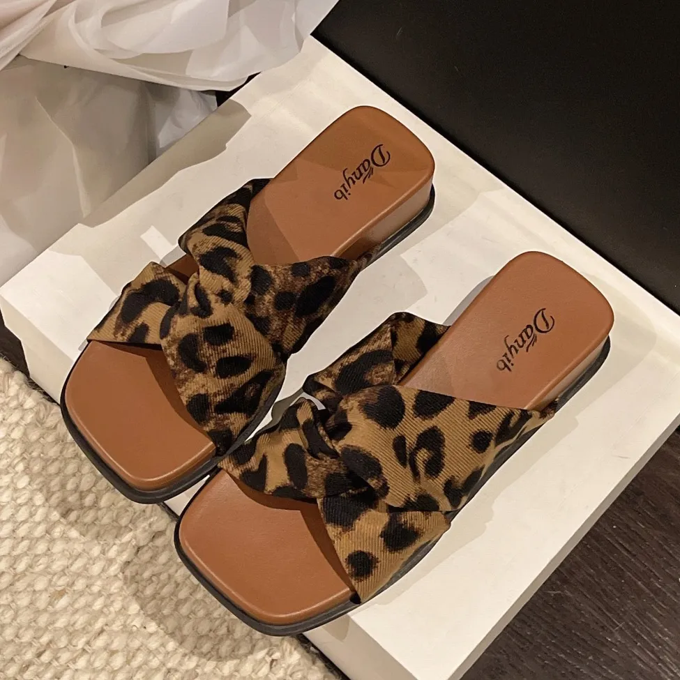Women Casual Leopard Dot Bowknot Square Toe Wedge Slippers