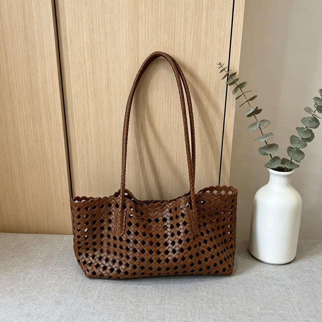 Women Fashion Solid Color Hollow PU Straw Shoulder Bags