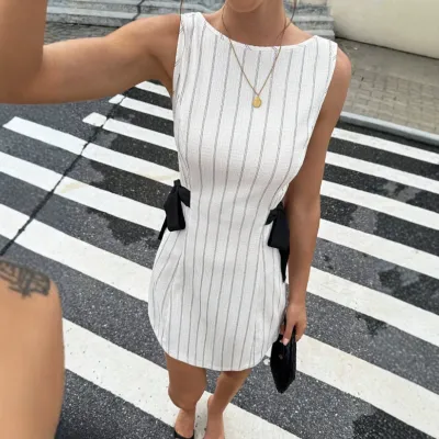Women Fashion Elegant Vertical Stripe Round Neck Sleeveless Lace-Up Slim-Fit Dress