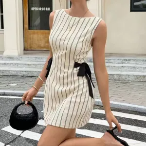 Women Fashion Elegant Vertical Stripe Round Neck Sleeveless Lace-Up Slim-Fit Dress