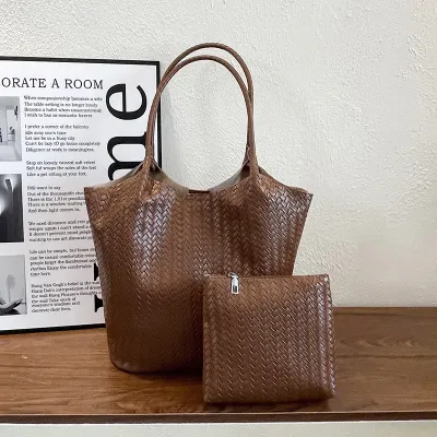 Women Fashion Casual Retro Solid Color Large Capacity PU Shoulder Bag