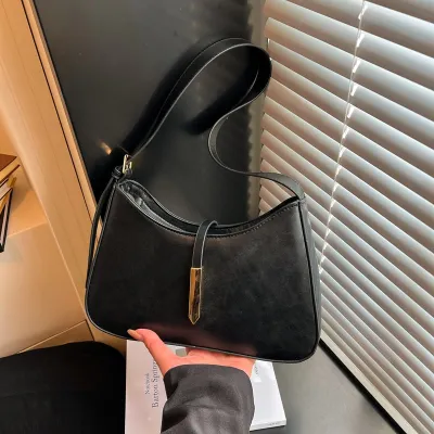 Women Fashion Casual Solid Color PU Shoulder Bag Axillary Mass Zipper Handbag 14x27x6cm