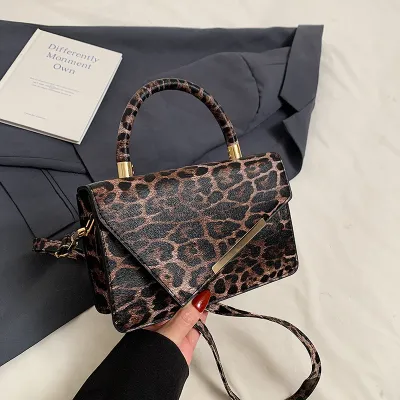 Women Fashion Casual Leopard Chain Crossbody Bag