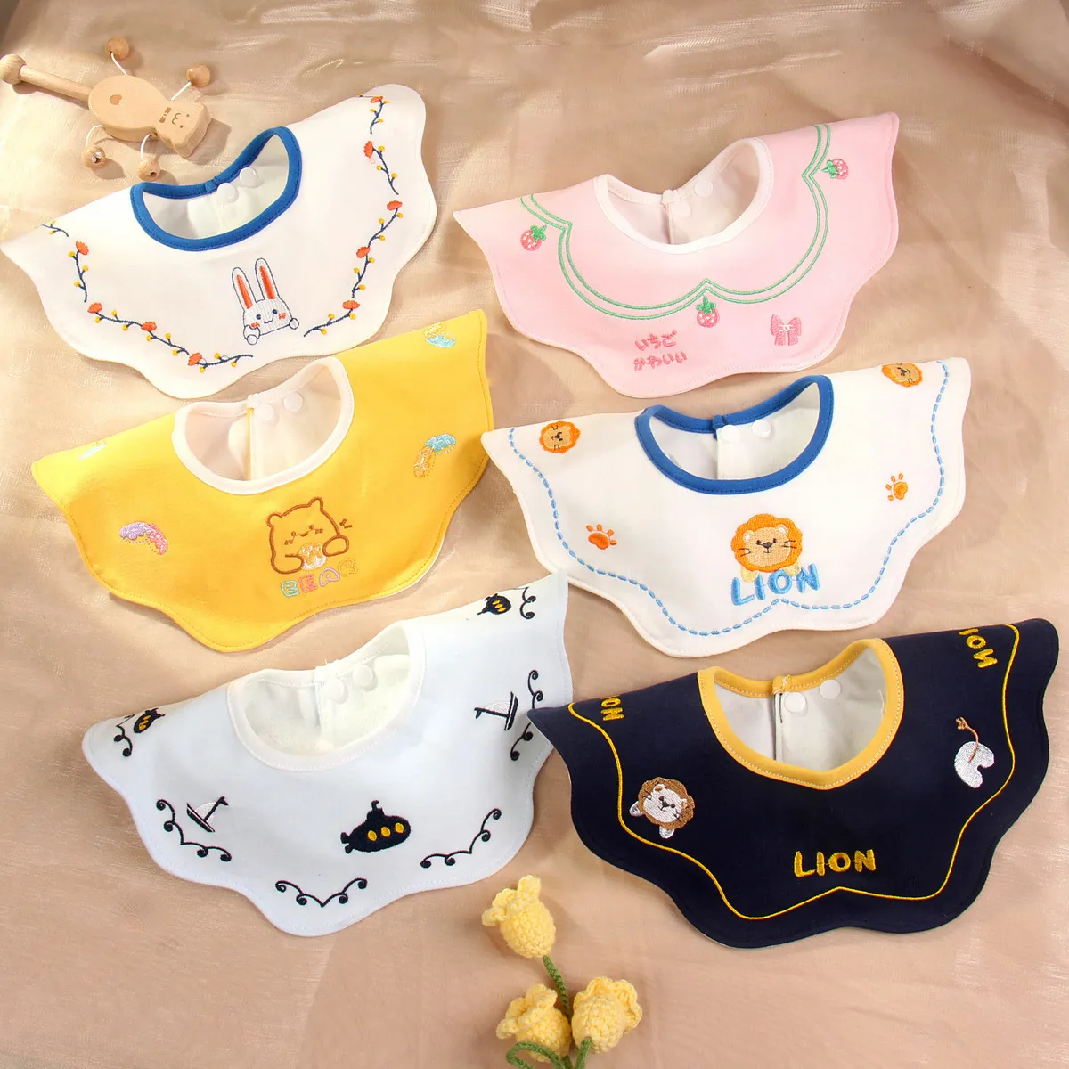 Kids Baby Fashion Cute Embroidery 360 Degree Rotatable Double Towel Bib for Unisex Pure Cotton Cartoon