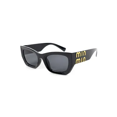 Kids Boys And Girls Square Fashion Sunglasses PC Lens Trendy