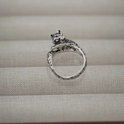 Vintage Women Cat Head Opening Geometric Line Adjustable Ring
