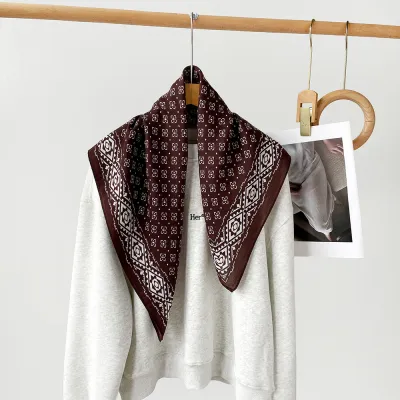 Women Fashion Retro Color Matching Square Scarf 65x65