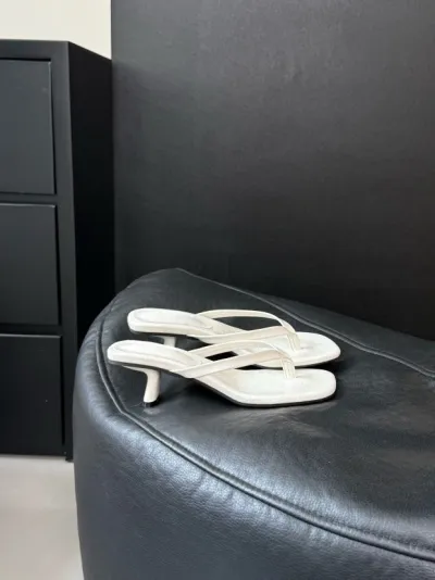 Women Fashion Square Toe Stiletto Heel Slippers with Microfiber Upper and Rubber Sole