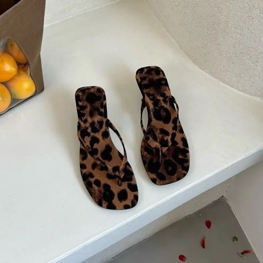 Women Fashion Square Toe Stiletto Heel Slippers with Microfiber Upper and Rubber Sole