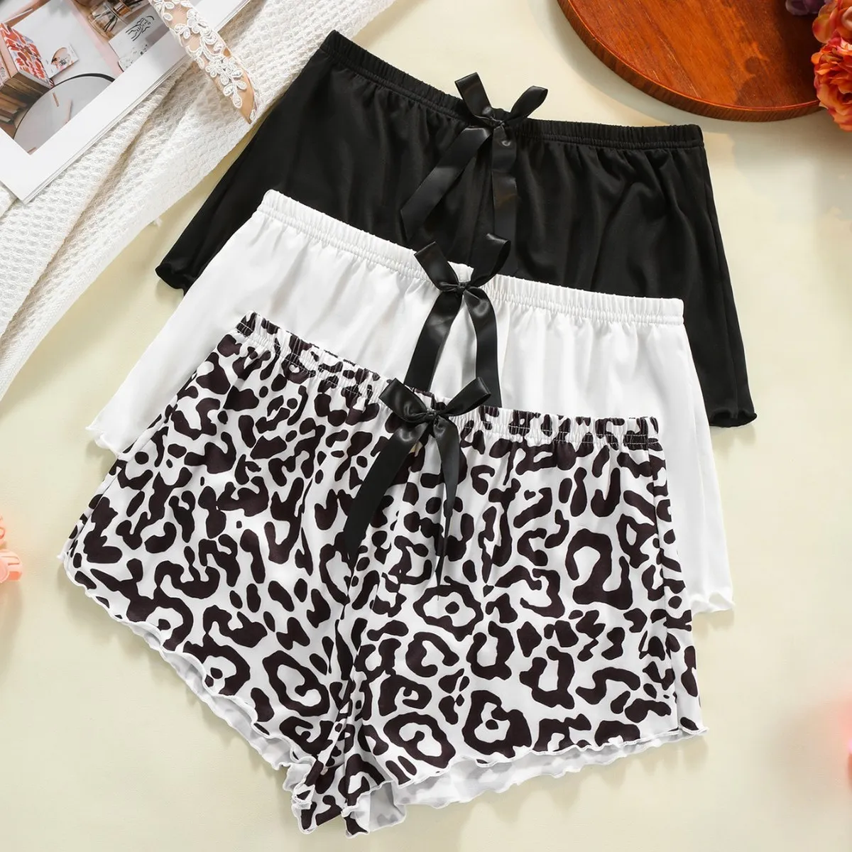 Women Fashion Casual Printed Bowknot Pajamas Shorts
