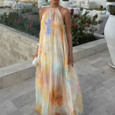 Women Fashion Printed Halter-Neck Backless Loose Dress