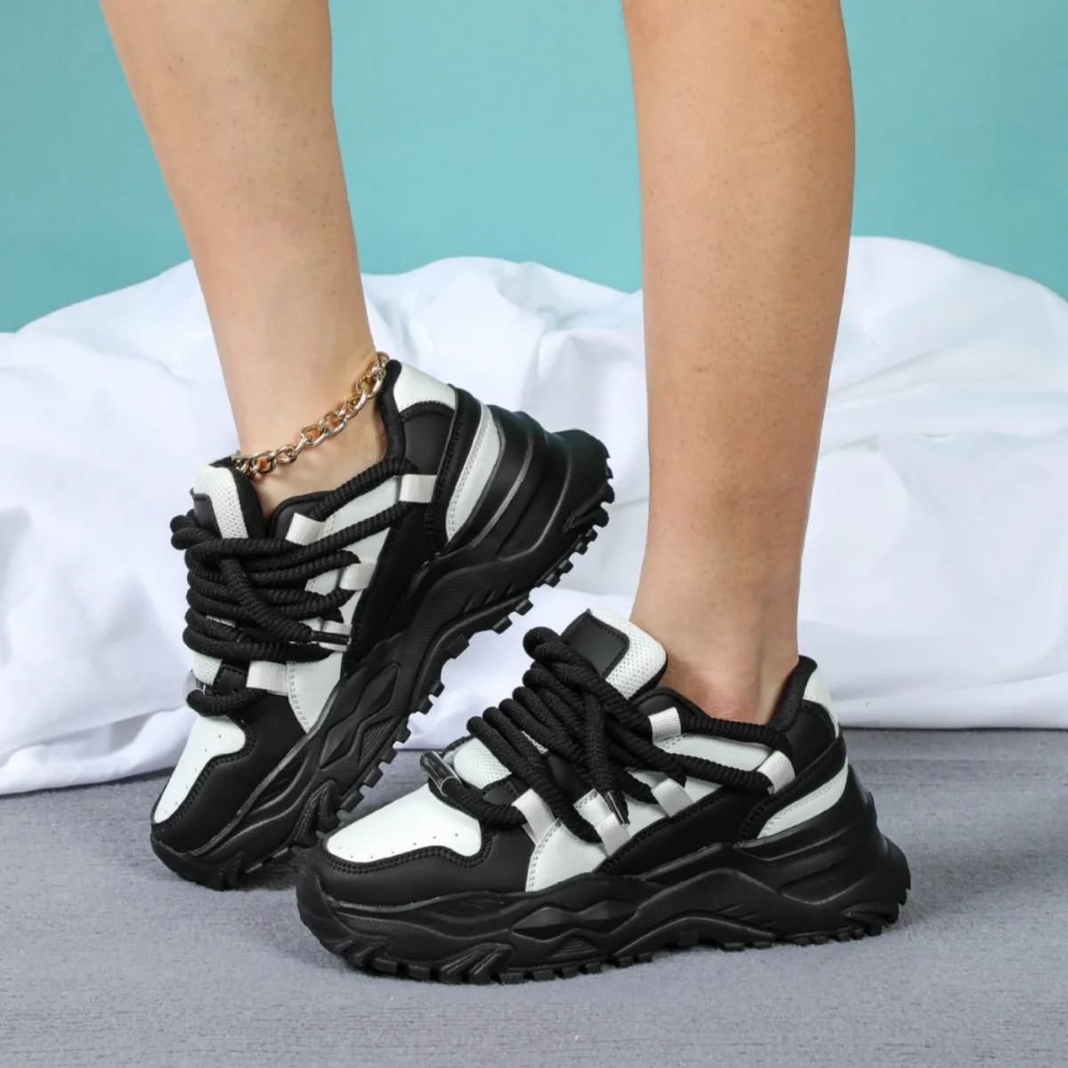 Women Fashion Casual Color Block Lace-Up Chunky Daddy Sneakers