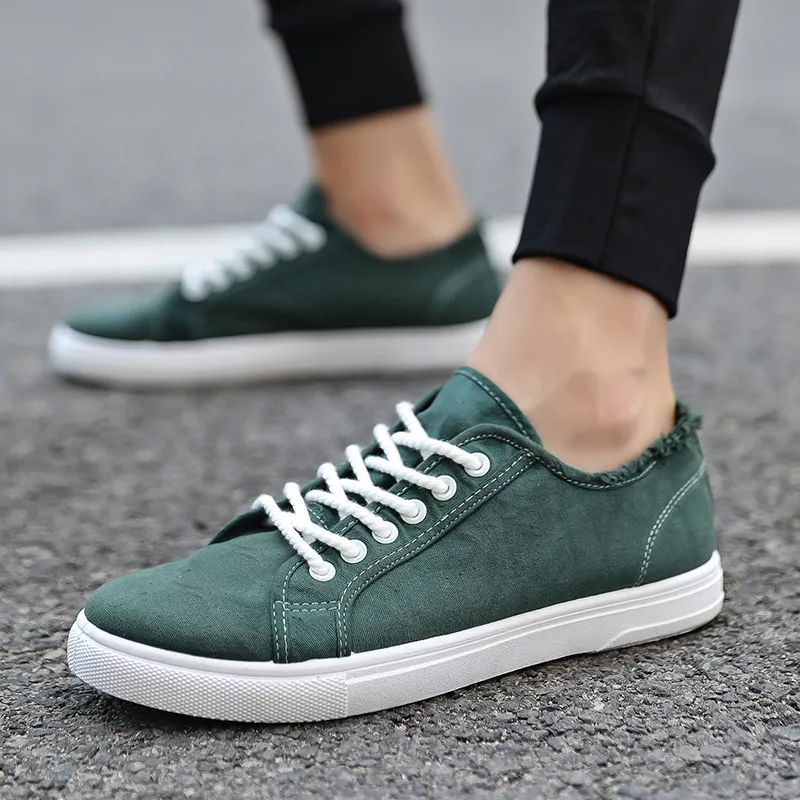 Men Fashion Casual Solid Color Round-Toe Lace-Up Flat Canvas Sneakers