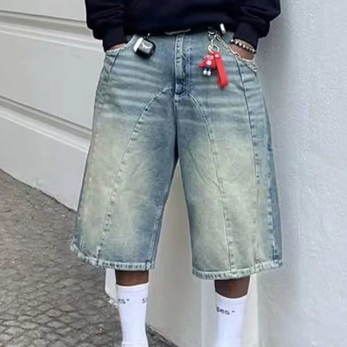 Men Fashion Retro Washed Wide-Leg Denim Shorts