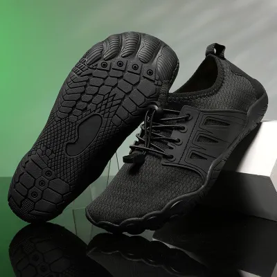 Men's Fashion Non-Slip Quick-Drying Beach Wading Shoes with EVA Upper