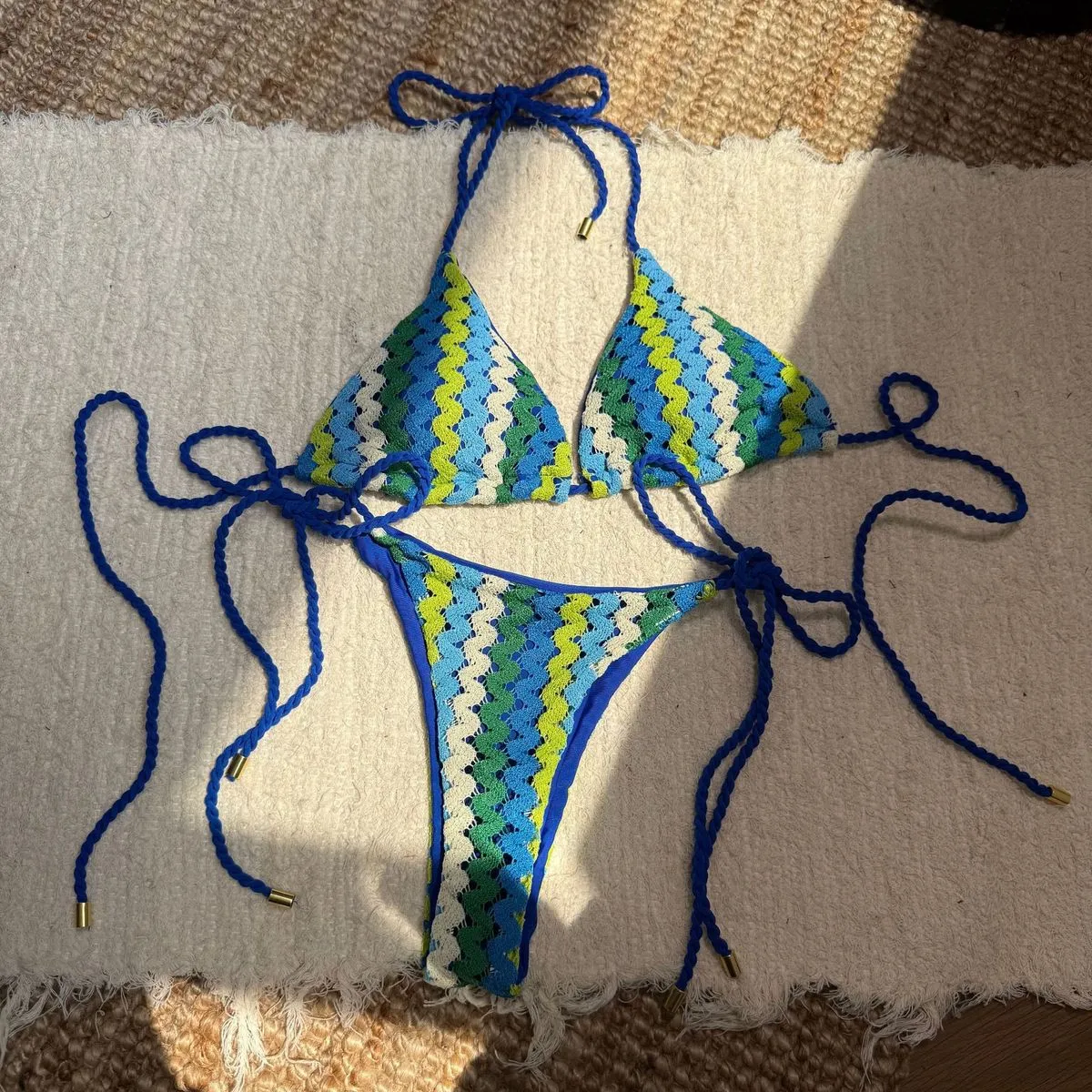 Women Fashion Sexy Embroidery Halter-Neck Lace-Up Bikini Swimsuit