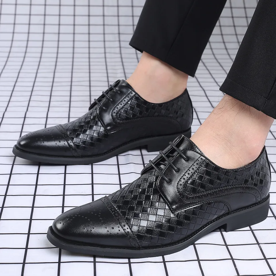 Men's Fashion Casual Retro Lace-Up Flat PU Leather Shoes Pointed Toe