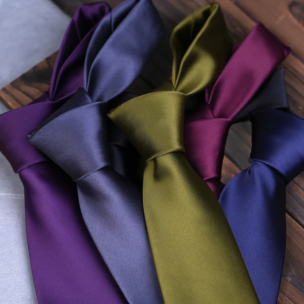 Men's Fashion Casual Simple Solid Color Polyester 8cm Necktie