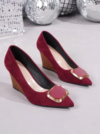 Women Fashion Solid Color Suede Pointed Toe Metal Square Buckle Shallow Mouth Wedge Pumps Shoes