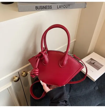 Women Fashion Casual Solid Color Shell-Shaped Large Capacity Crossbody Bag