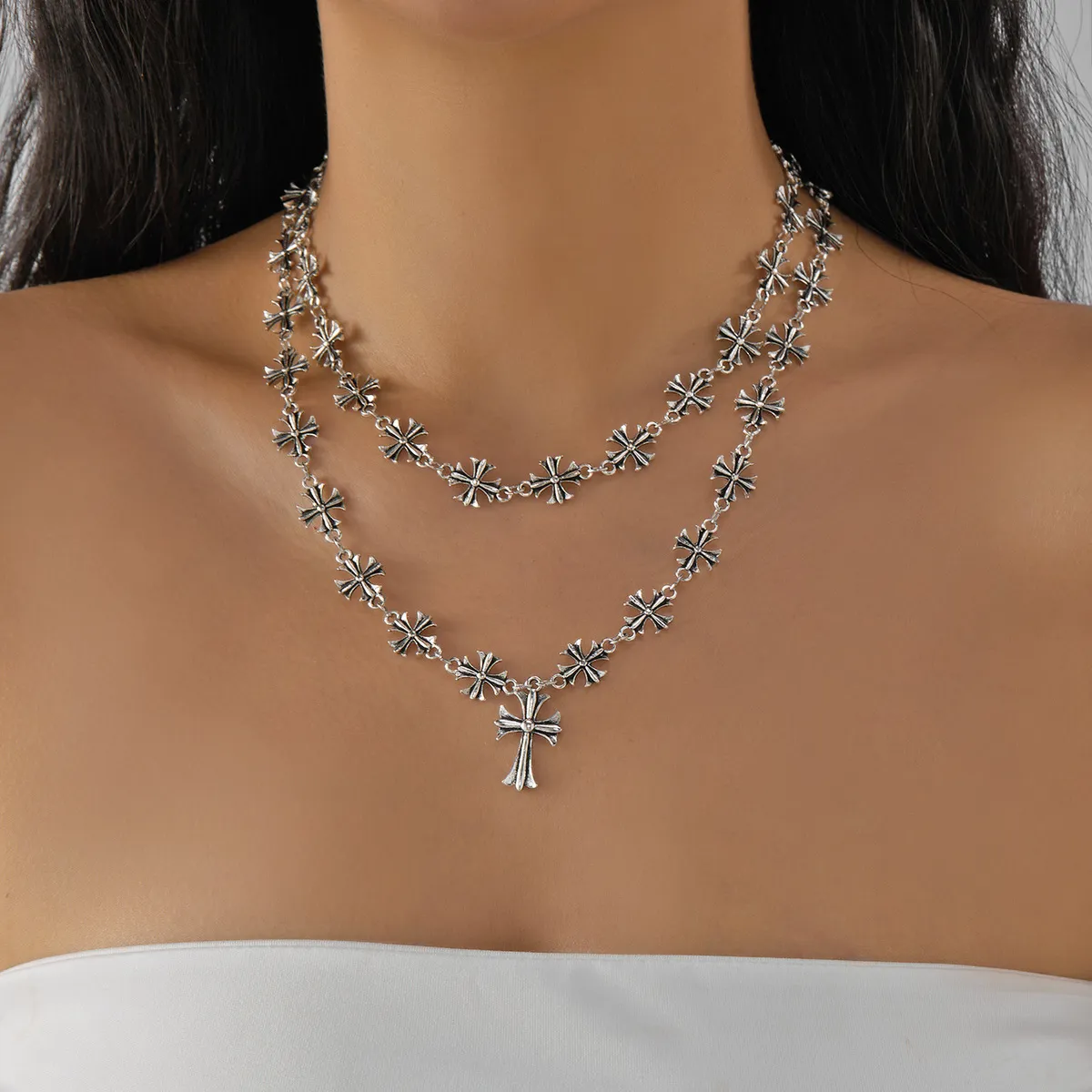 Women's Fashion Retro Metal Cross Pendant Necklace