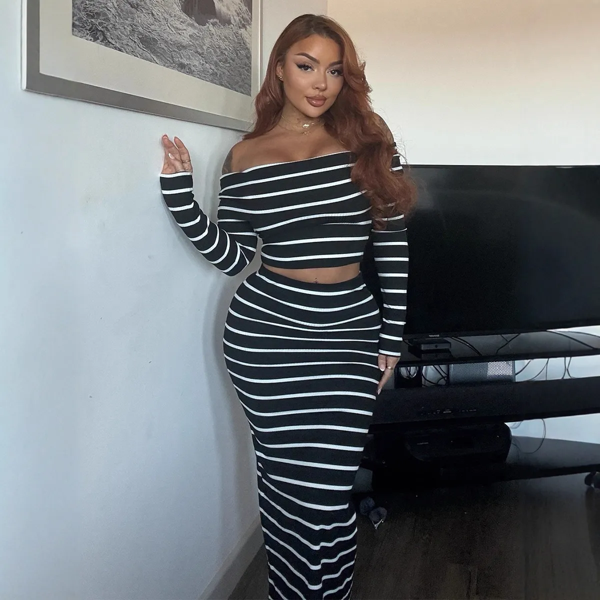 Women Fashion Sexy Stripe Printed Off-Shoulder Long-Sleeve Crop Top Slim Fit Maxi Skirt Two-Piece Set