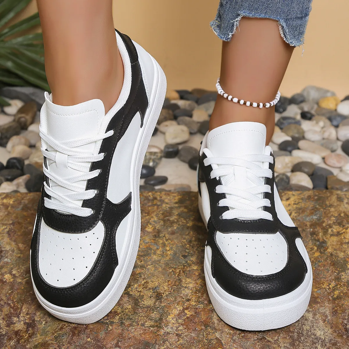 Women's Fashion Color Block Round Toe Lace Up Breathable Casual Sneakers Plus Size