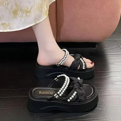 Women Elegant Pearl Round-Toe Thick Bottom Platform Slippers
