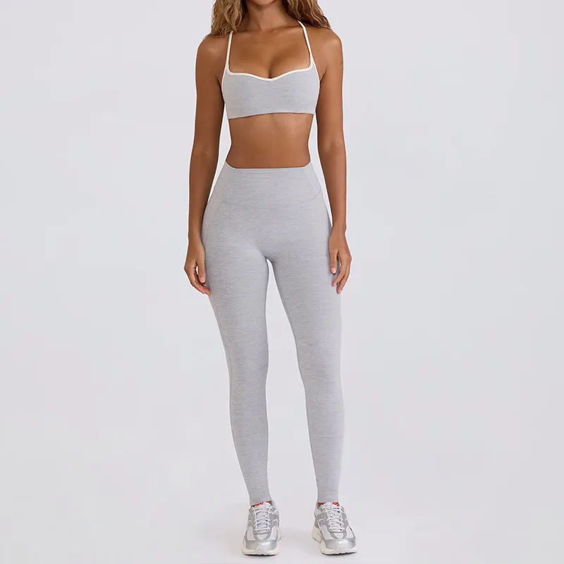 Women Fashion Solid Color Bra High Waist Tight Leggings Yoga Sports Two-Piece Set