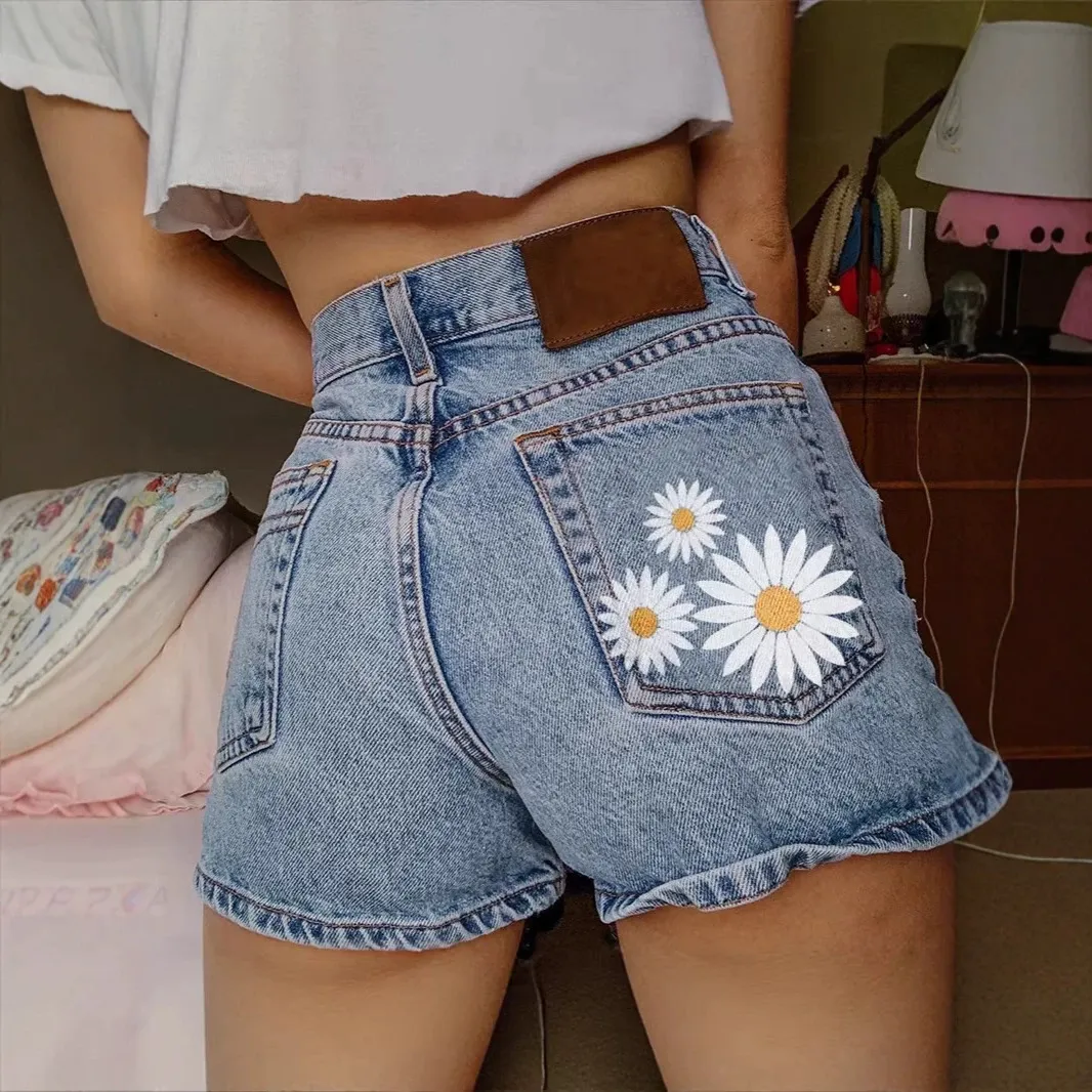 Women Fashion Casual Flower Embroidered Washed High Waist Denim Shorts