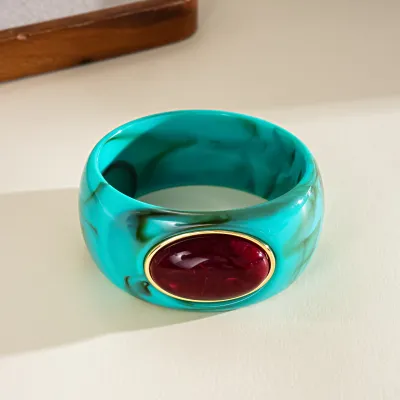 Women's Fashion Acrylic Square Gradient Bracelet