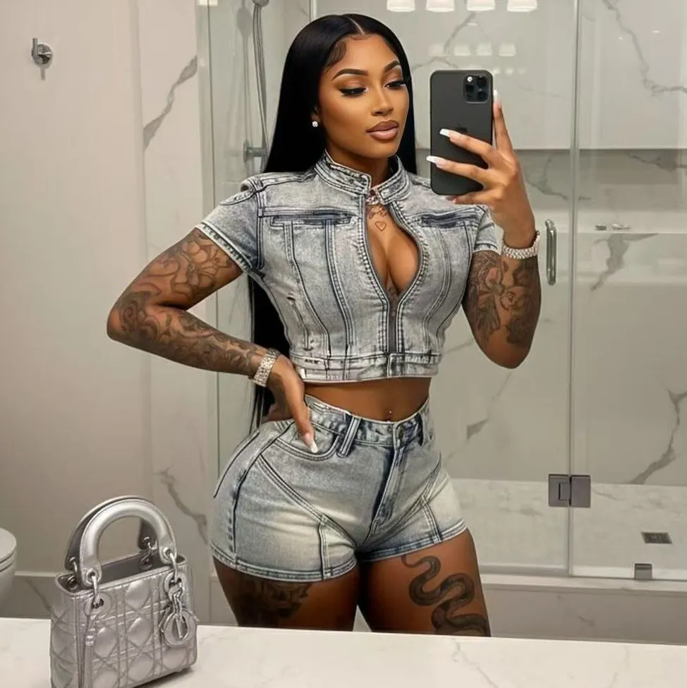 Women Fashion Sexy High Elastic Washed Denim Short-Sleeve Zipper Crop Top Tight Shorts Denim Two-Piece Set