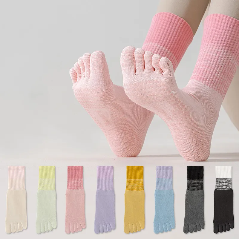 Women Yoga Sports Non-Slip Professional Five-Finger Cotton Gradient Mid-Calf Socks