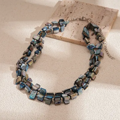 Women's Fashion Irregular Double Layer Beaded Shell Clavicle Chain Necklace