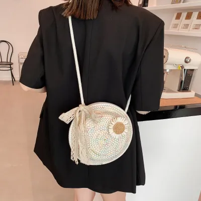 Women Fashion Casual Summer Round Vacation Straw Crossbody Bags