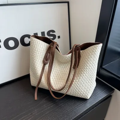 Women Fashion Casual Retro Solid Pattern PU Tote Shoulder Bag