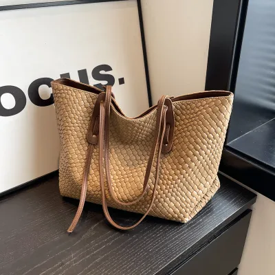 Women Fashion Casual Retro Solid Pattern PU Tote Shoulder Bag