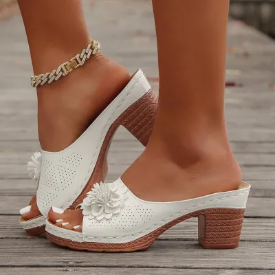 Women Fashion Casual Solid Color Flower Decoration Peep-Toe Chunky Heel Sandals Plus Size