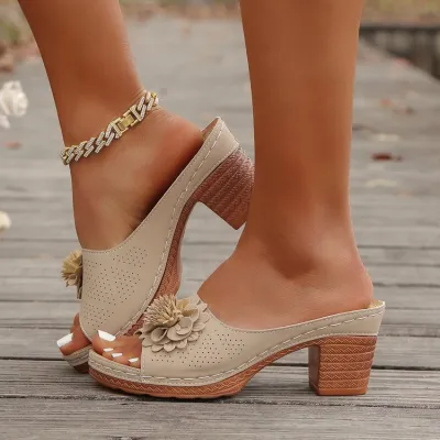 Women Fashion Casual Solid Color Flower Decoration Peep-Toe Chunky Heel Sandals Plus Size