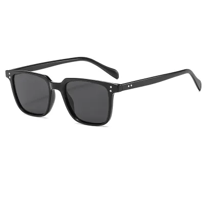 Men's Simple Anti-UV Sunglasses with PC Frame and AC Lens