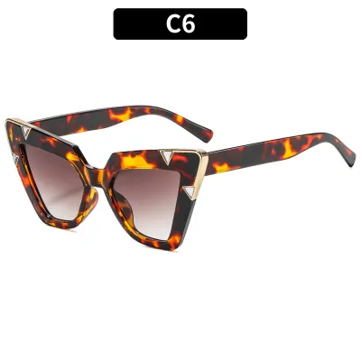 Women Fashion Cat Eye Large Frame UV Protection PC Sunglasses