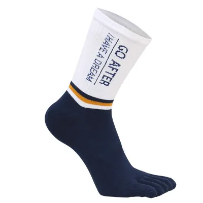 Men Fashion Cotton Mid-Barrel Five-Finger Socks