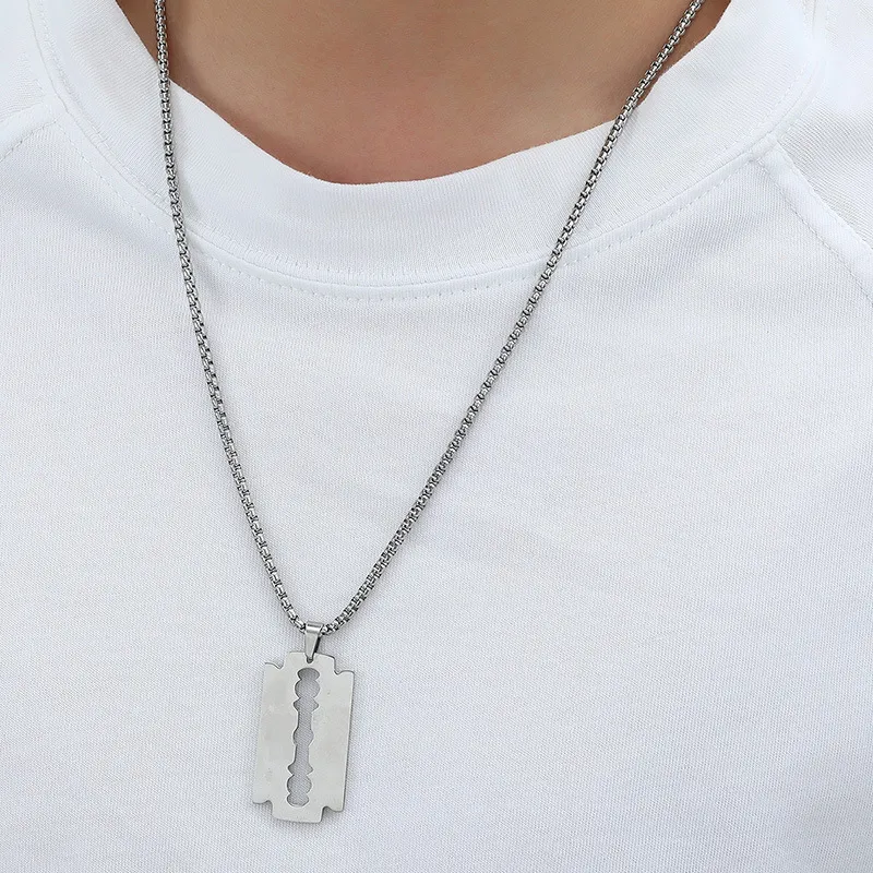 Men Fashion Stainless Steel Razor Blade Pendant Necklace