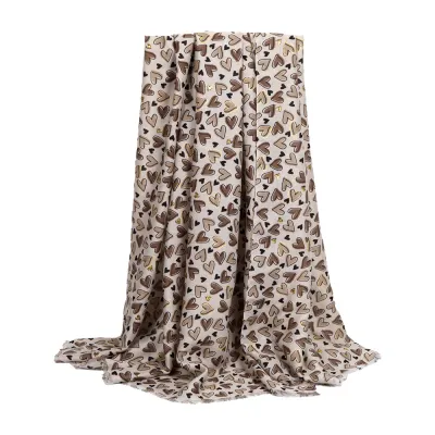Fashion Heart-Shaped Printed Scarf